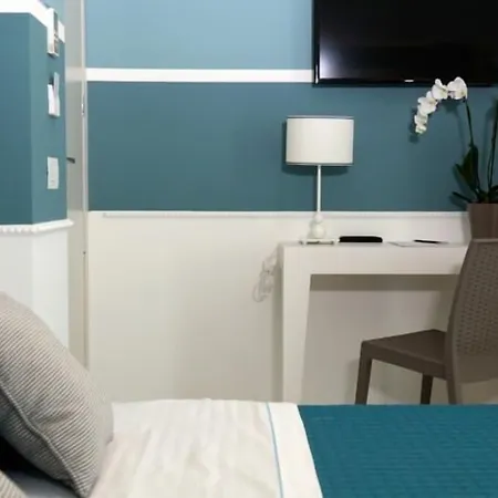 Ambassador Hotel Marotta